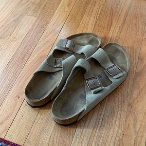 Men’s Birkenstock slides size 11.5 light wear